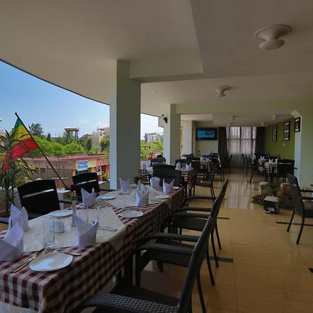 Rahnile Hotel Bahyr Dar Zewnętrze zdjęcie