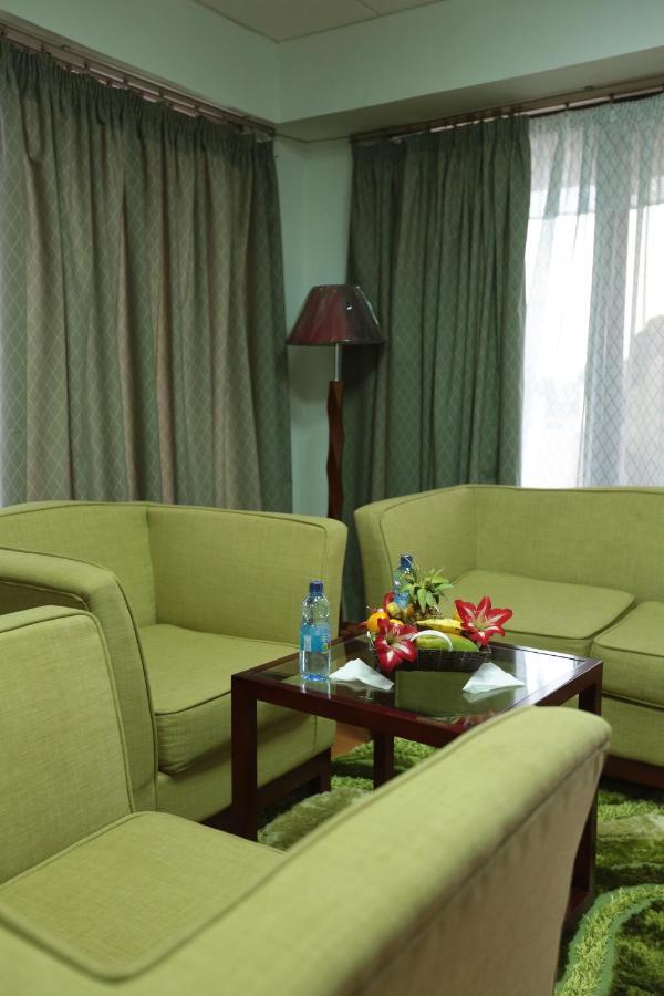 Rahnile Hotel Bahyr Dar Zewnętrze zdjęcie