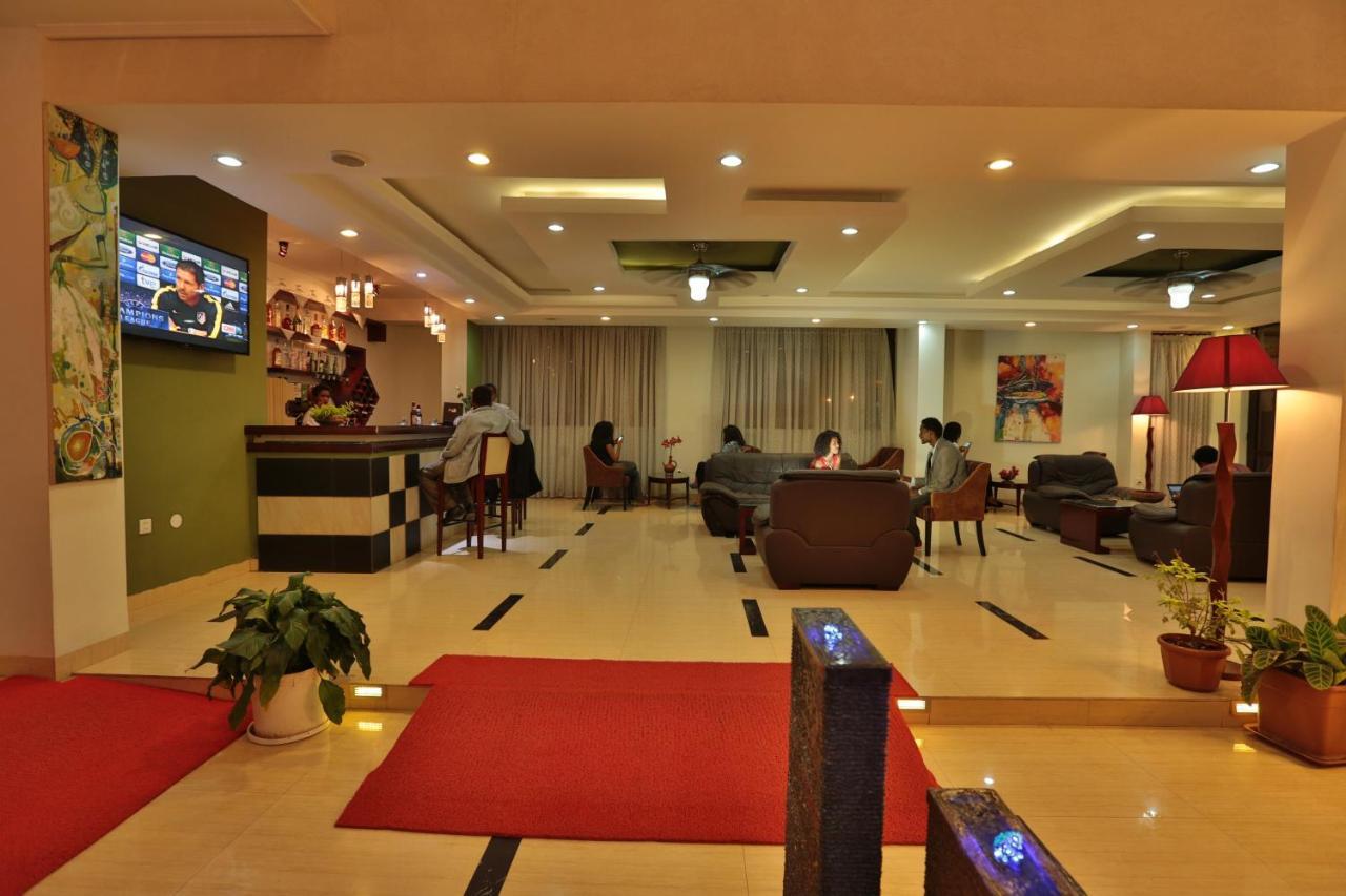 Rahnile Hotel Bahyr Dar Zewnętrze zdjęcie