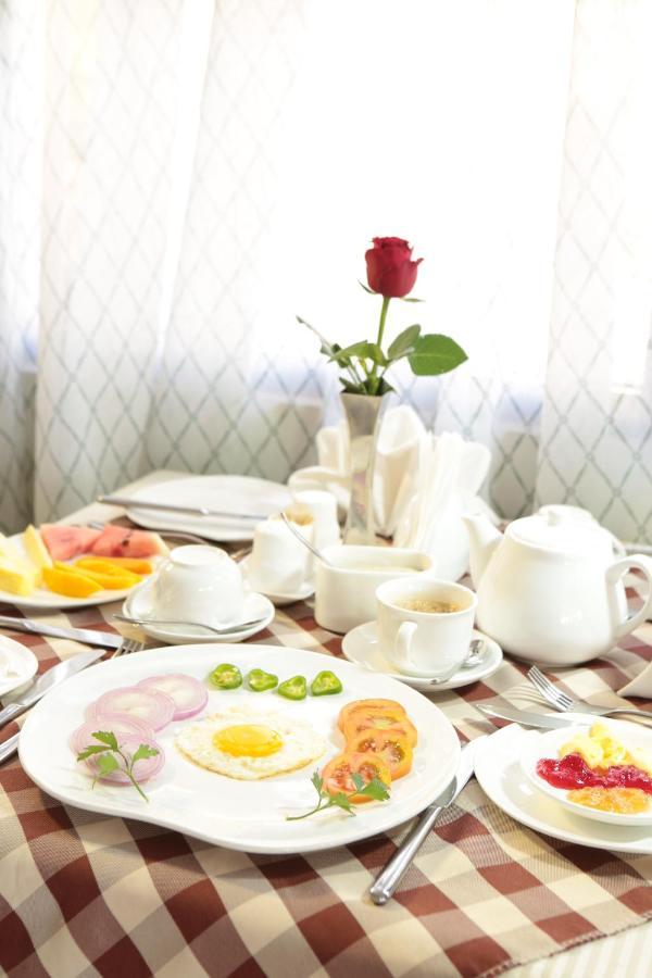 Rahnile Hotel Bahyr Dar Zewnętrze zdjęcie
