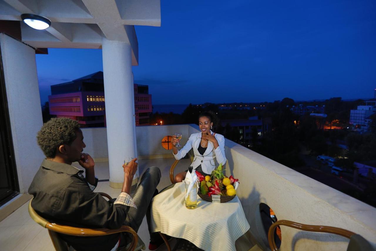 Rahnile Hotel Bahyr Dar Zewnętrze zdjęcie